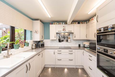 undefined, Barnfield Close, Chesterfield S42