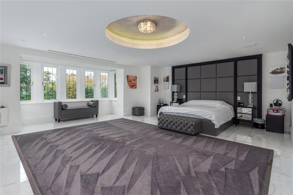 Principal Bedroom