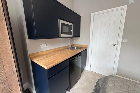 undefined, 17 Queens Avenue, Tunstall, ST6