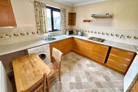 undefined, Southampton SO16