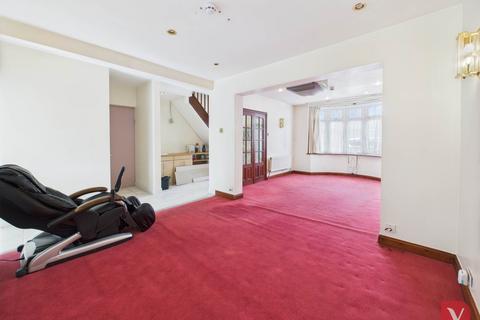 5 bedroom semi-detached house for sale, Broad Mead, Luton LU3