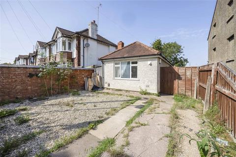 undefined, Whaddon Road, Gloucestershire GL52