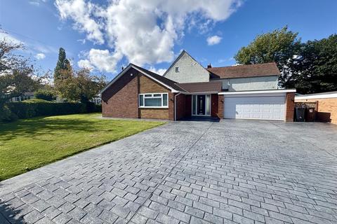 undefined, 1 Glengarry Gardens, Finchfield