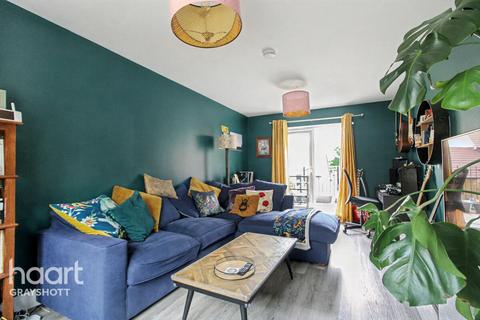 3 bedroom end of terrace house for sale, Monarch Green, Bordon