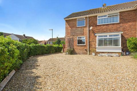 4 bedroom end of terrace house for sale, Rogate Close, Sompting, BN15 0DY