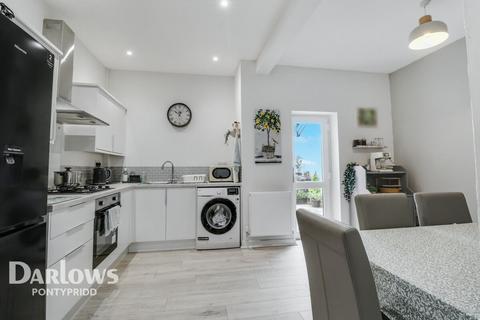 14 Barry Road, Pontypridd, CF37 1HY