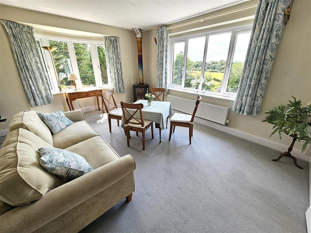 Reception Room Bed 5.jpg