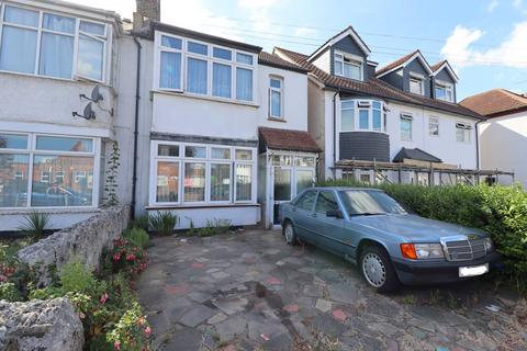 Hamstel Road, Southchurch, SS2