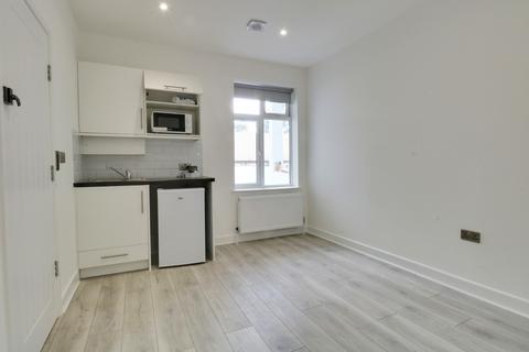 Studio to rent, 129A Bellegrove Road, Kent DA16