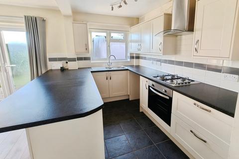 3 bedroom semi-detached house for sale, Comer Road