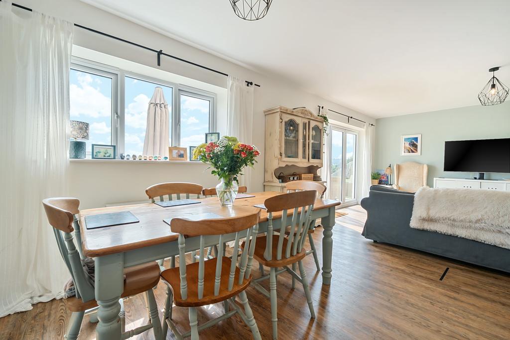 Kitchen / Dining / Family Room