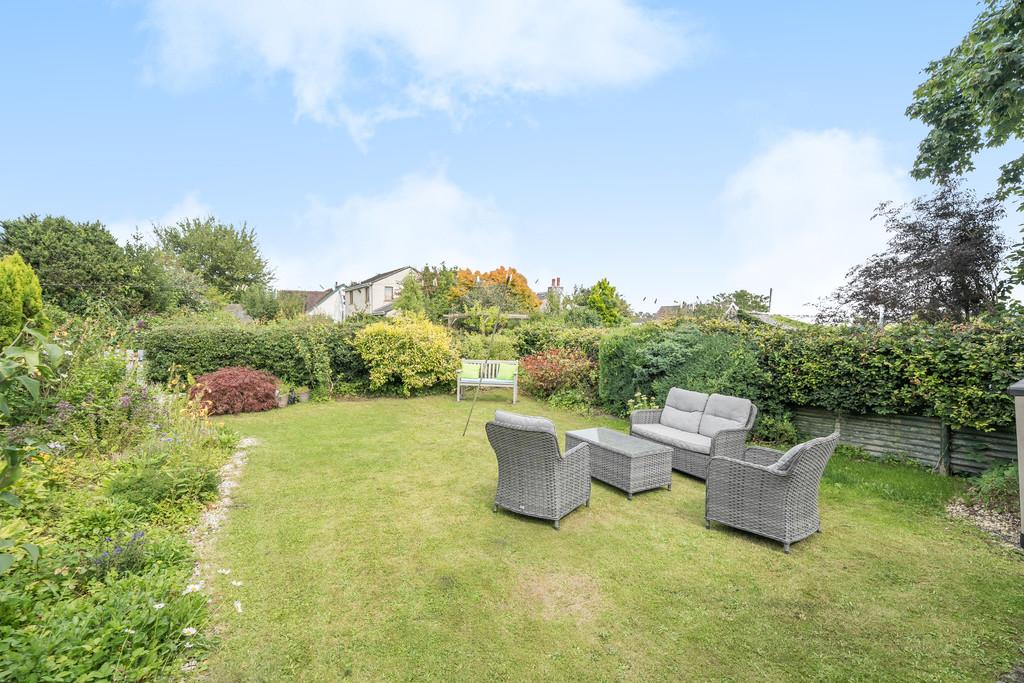 Divorced Garden