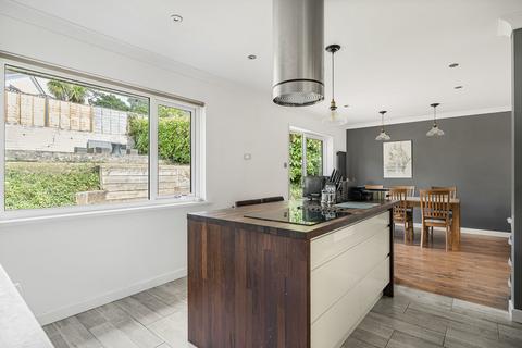 4 bedroom detached bungalow for sale, Castlewood Avenue, Newton Abbot, TQ12 1NY