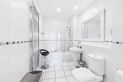 2 bedroom apartment for sale, Rhapsody Crescent, Warley, Brentwood, Essex, CM14