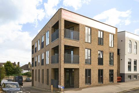Retail property (high street) for sale, 19 Clifford Rd London SE25 5JJ