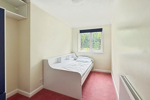 3 bedroom detached bungalow for sale, Yeadon LS19