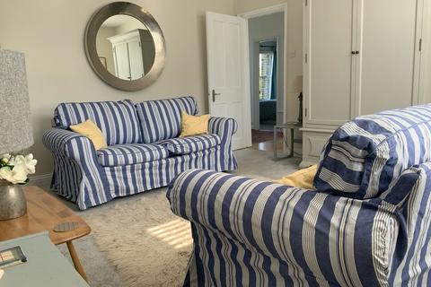 undefined, Gloucester Road, Richmond
