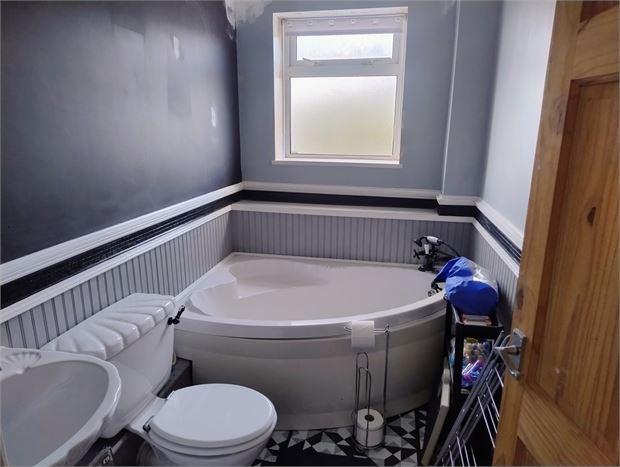 Family bathroom