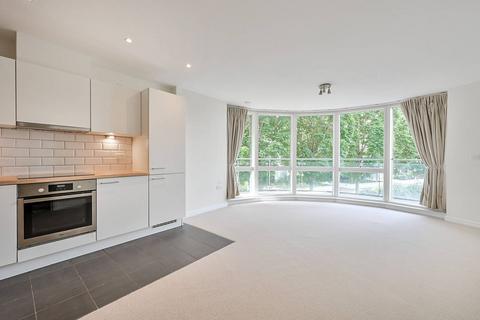 Clayponds Lane, Brentford, TW8