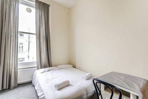 undefined, Barons Court, Barons Court, London, W14