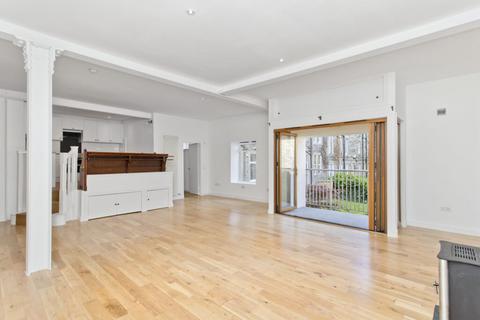 3 bedroom flat for sale, 157A Broughton Road, Canonmills, Edinburgh, EH7 4JJ