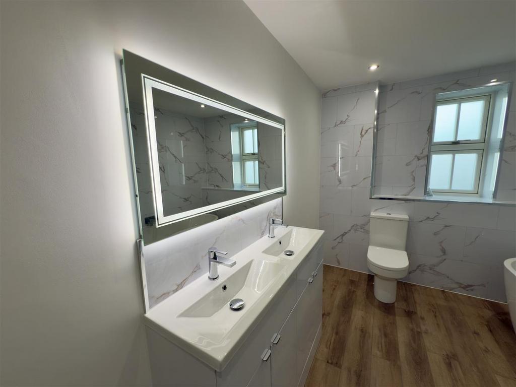 Bathroom/W.C