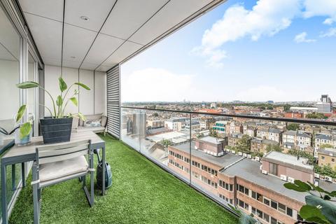 2 bedroom flat to rent, Upper Richmond Road, London