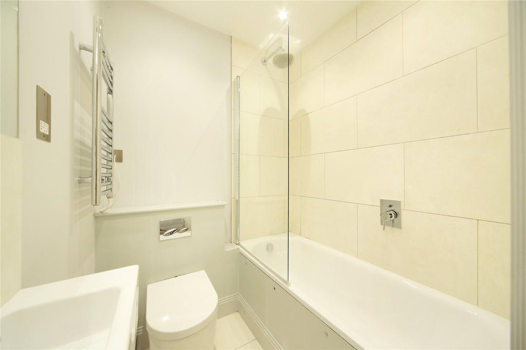 Apartment in London - More