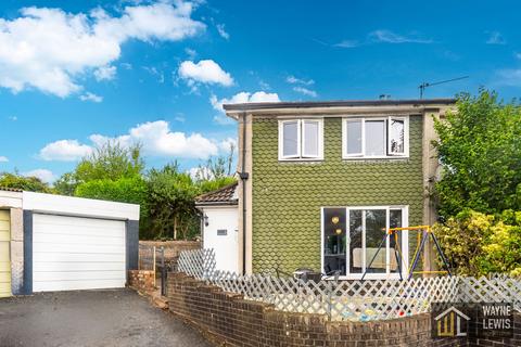 3 bedroom semi-detached house for sale, Llyswen, Machen, Caerphilly, CF83 8PA