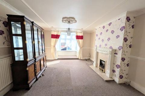 3 bedroom terraced house for sale, MILL ROAD, CLEETHORPES