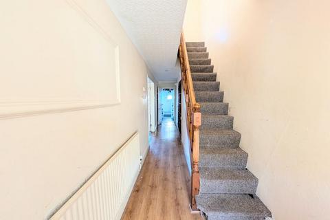 3 bedroom terraced house for sale, MILL ROAD, CLEETHORPES