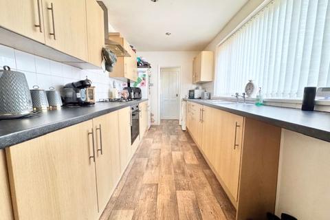 3 bedroom terraced house for sale, LORD STREET, GRIMSBY