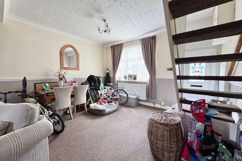 3 bedroom terraced house for sale, LORD STREET, GRIMSBY
