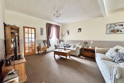3 bedroom terraced house for sale, LORD STREET, GRIMSBY