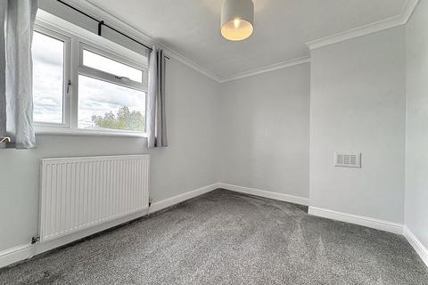 1 Crawford Avenue, Lanesfield, Wolverhampton, WV4 6PL