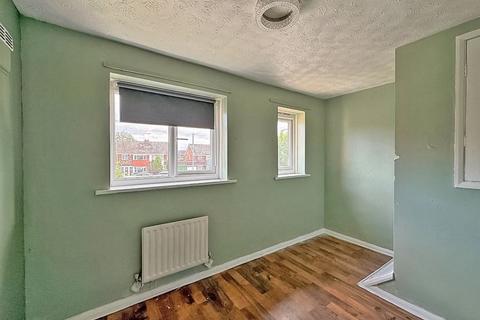 19 Ada Wrighton Close, Willenhall, WV12 5AX