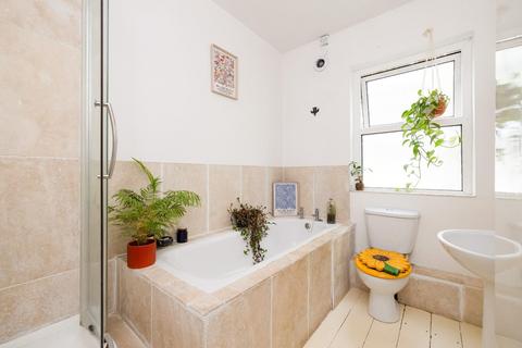 20b Drummond Road, St Pauls, Bristol, BS2 8UJ