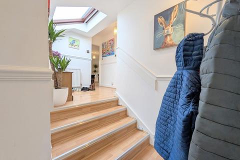 2 bedroom apartment to rent, To Let - Grosvenor Road, Birkdale - Two Bedroom Apartment