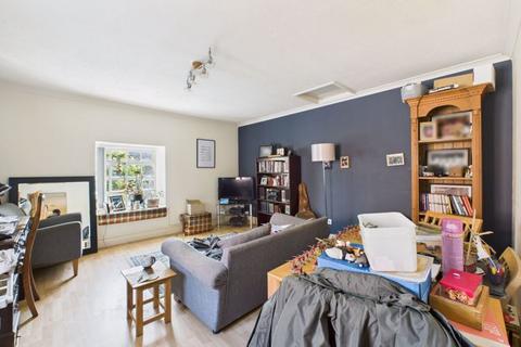 undefined, Flat 6 , 6 St. James Street, South Petherton