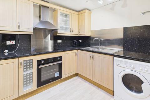 undefined, Flat 6 , 6 St. James Street, South Petherton