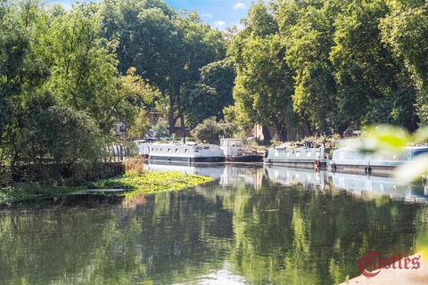 2 bedroom flat for sale, Almond Court, Woodmill Road, London