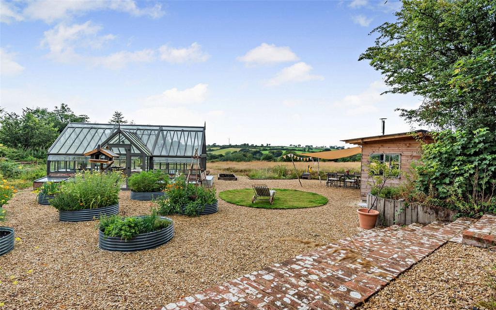 Gardens &amp; Grounds