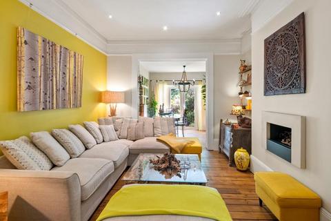 4 bedroom semi-detached house for sale, St James Avenue, Ealing, London, W13 9DJ