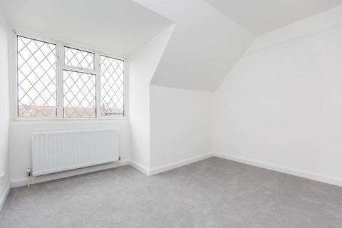 3 bedroom maisonette for sale, Limpsfield Road, Sanderstead, Surrey, CR2 9BX