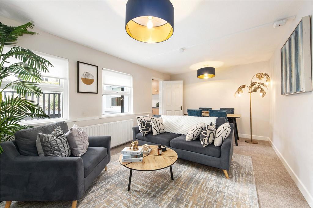 14 St Anne's Rd