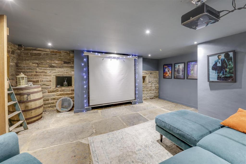 Cinema Alt