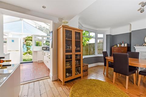 4 bedroom semi-detached house for sale, Rectory Avenue, Farlington