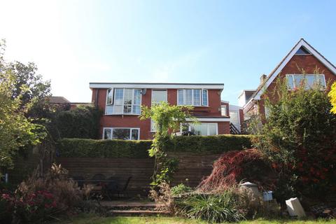 Standhills Road, Kingswinford DY6