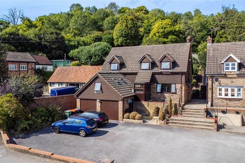 166 Castle Hill Road, Totternhoe, Dunstable, LU6 1QQ