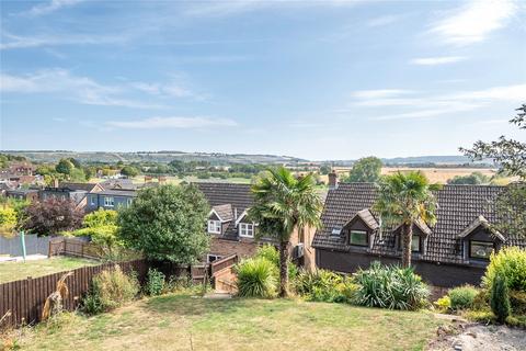166 Castle Hill Road, Totternhoe, Dunstable, LU6 1QQ